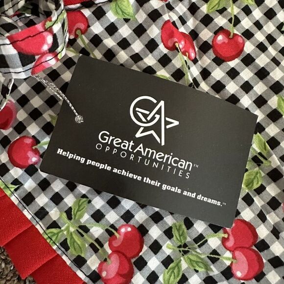 Cherry Apron Retro Black Gingham Red Heart Pocket Red Cherry Khmer Krafts Brand - Picture 7 of 9